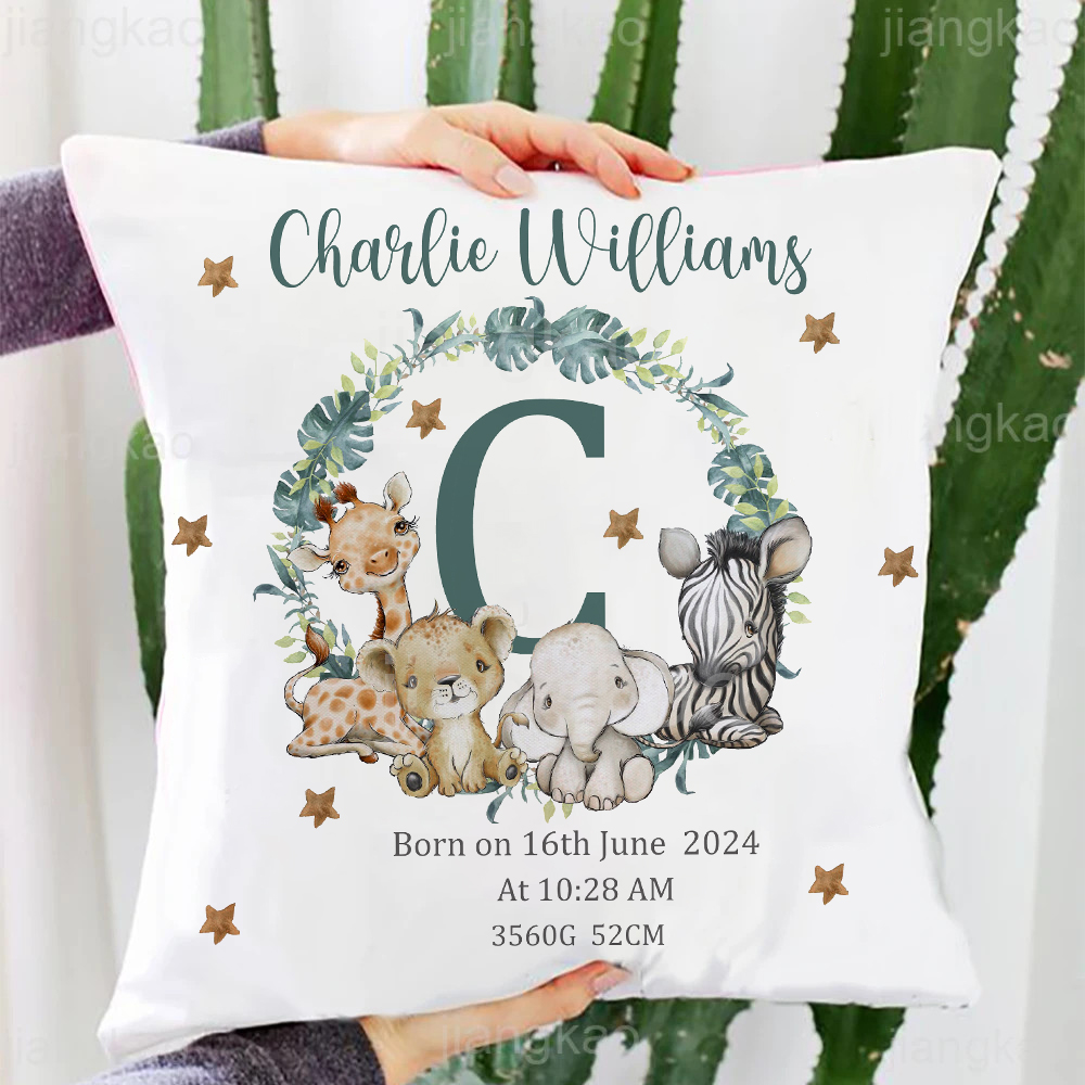 Baby Nursery Cushion - Spersonalizowane zwierzę Safari z imieniem Poszewka