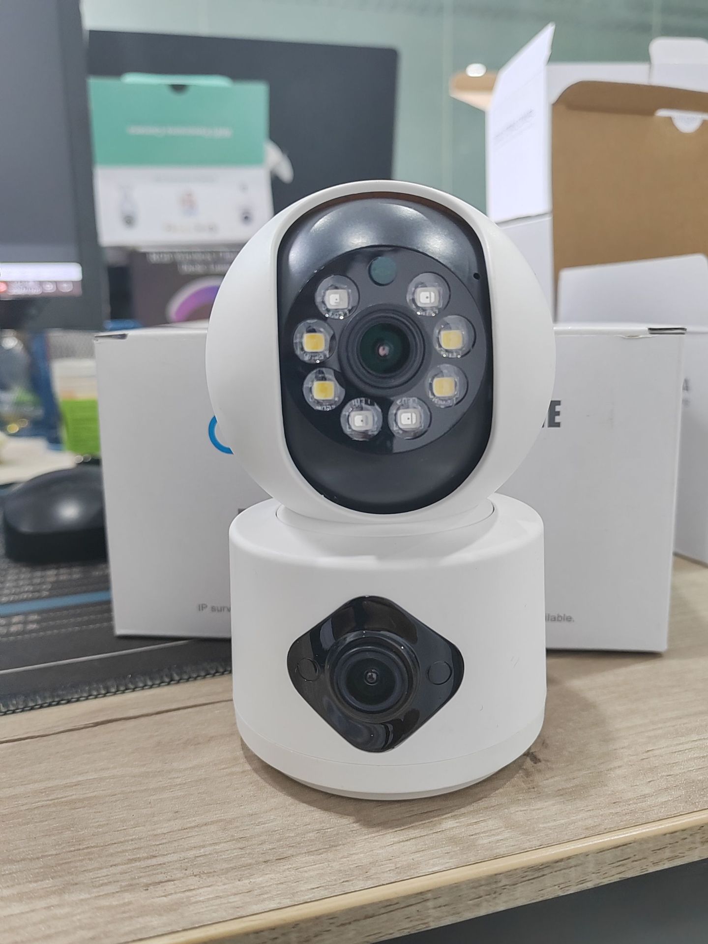 Baby Monitor Split Screen - Kamera IP YI Lot APP 4MP