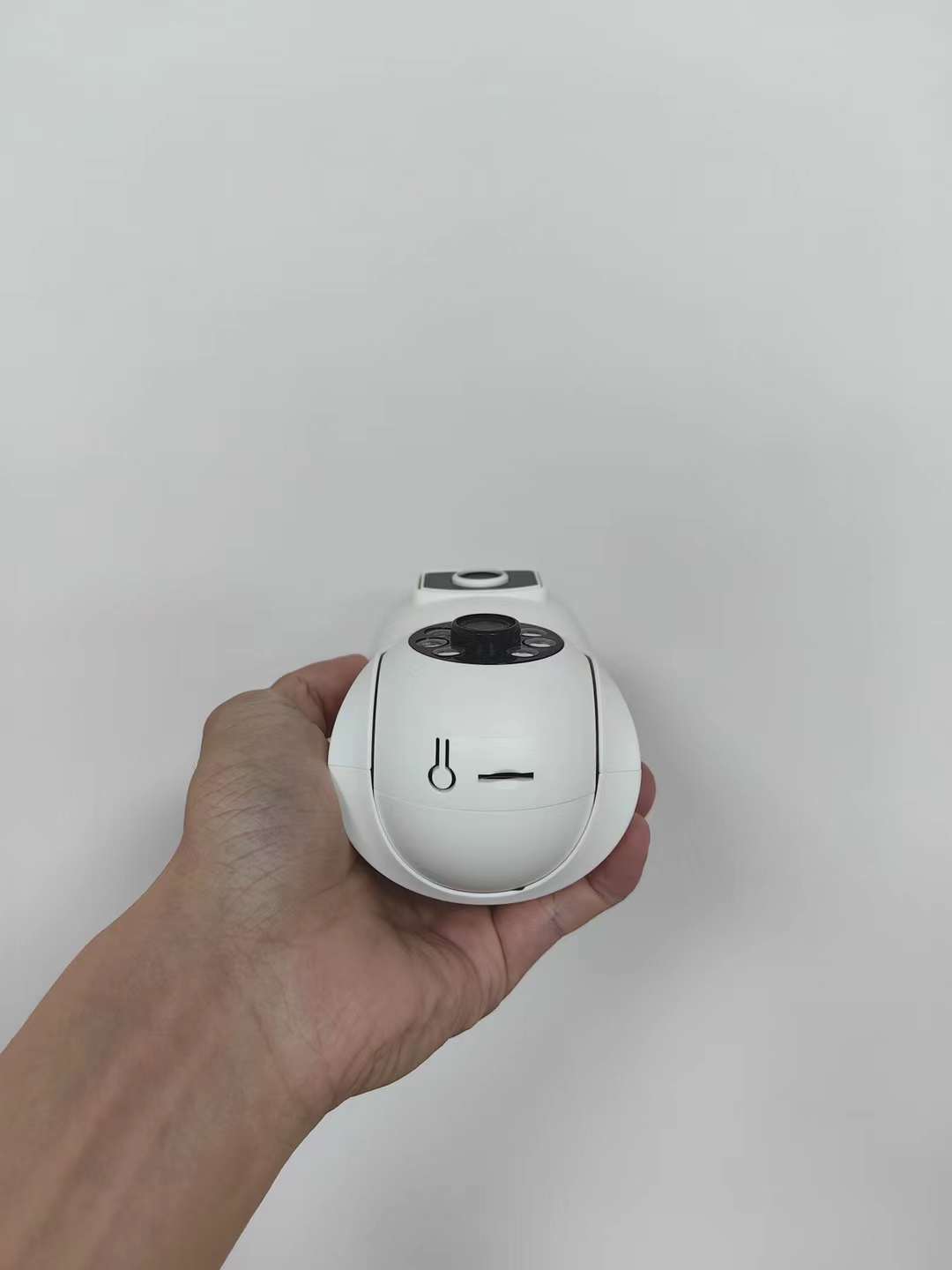 Kamera IP bezprzewodowa PTZ z  – Baby Monitor Split Screen recenzja i cena